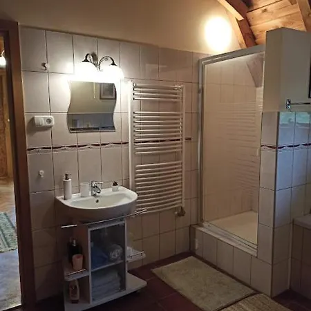 Apartman Egy Makovecz Imre Tervezte Hazban Ispank Exterior photo